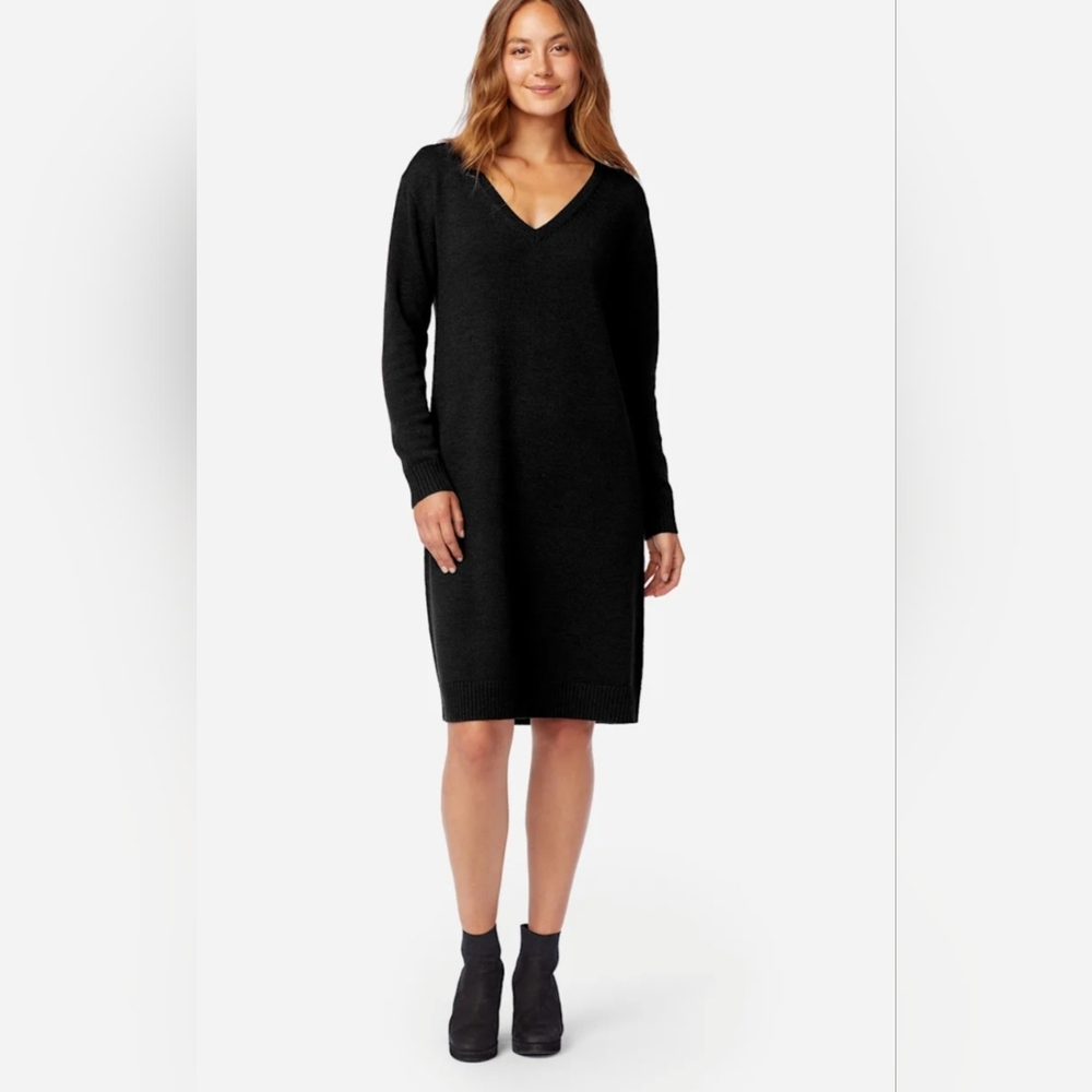 Banana Republic Extra Fine Merino Wool V Nevk Dress With Zippered Back